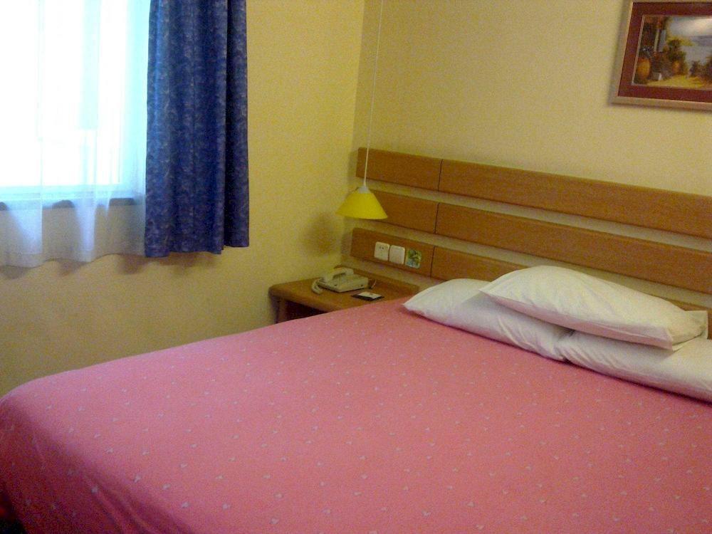 Home Inn Guangzhou Guangdong University Of Foreign Studies Baiyun Avenue Luaran gambar