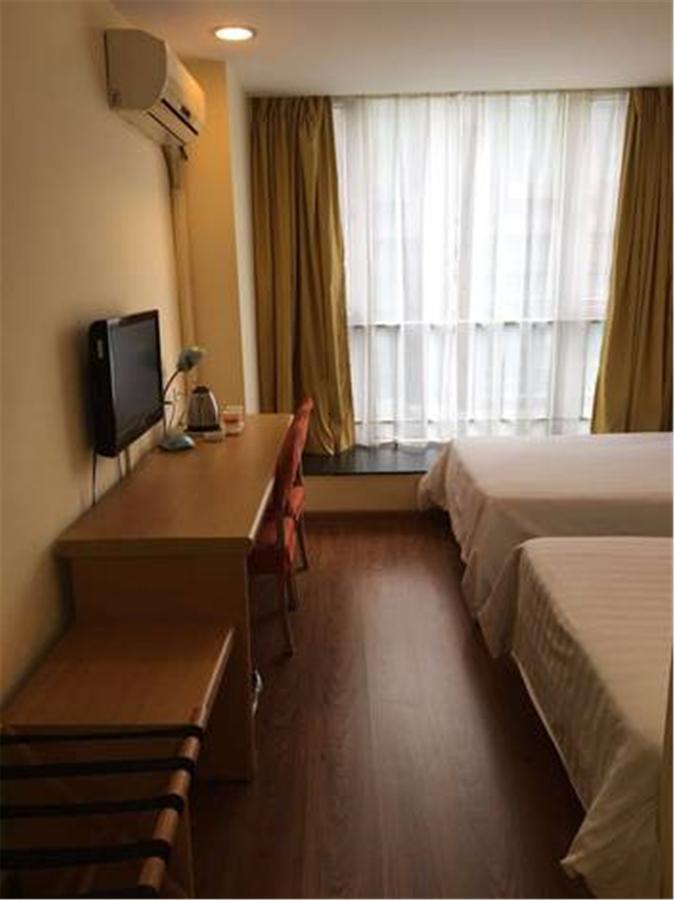 Home Inn Guangzhou Guangdong University Of Foreign Studies Baiyun Avenue Luaran gambar